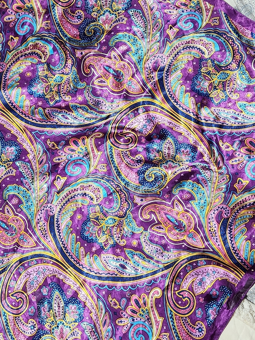 Silky Purple Paisley Scarf - Picture 3 of 10